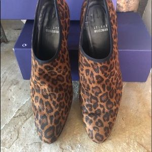 STUART WEITZMAN LEOPARD STRETCH SHOE BOOTIE